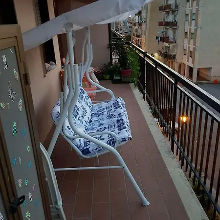 Centro Via Laura Διαμέρισμα Scalea
